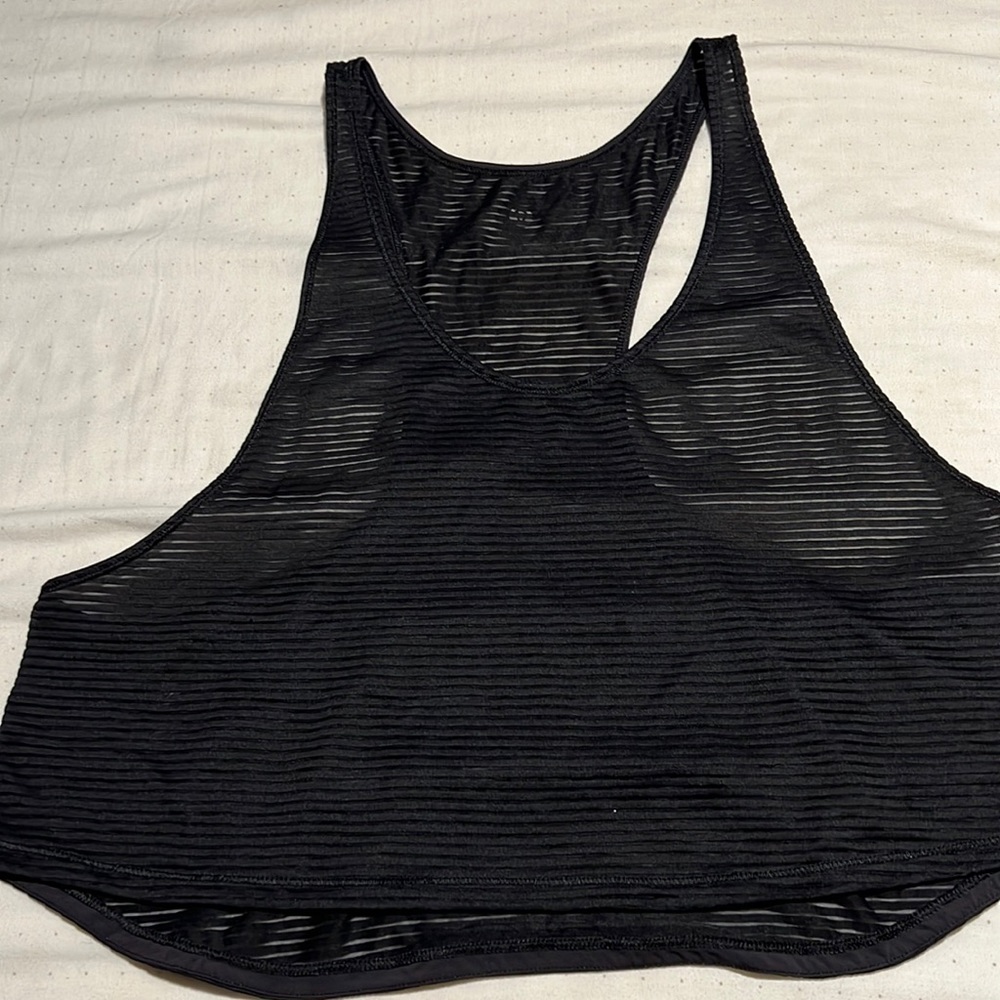 Lululemon black mesh tank top